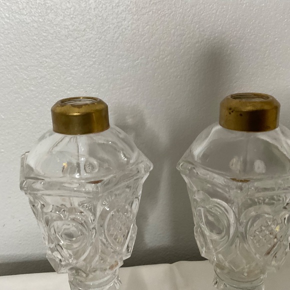 antique glass whale oil lamps, likely dating back to the mid-19th century - Picture 8 of 11